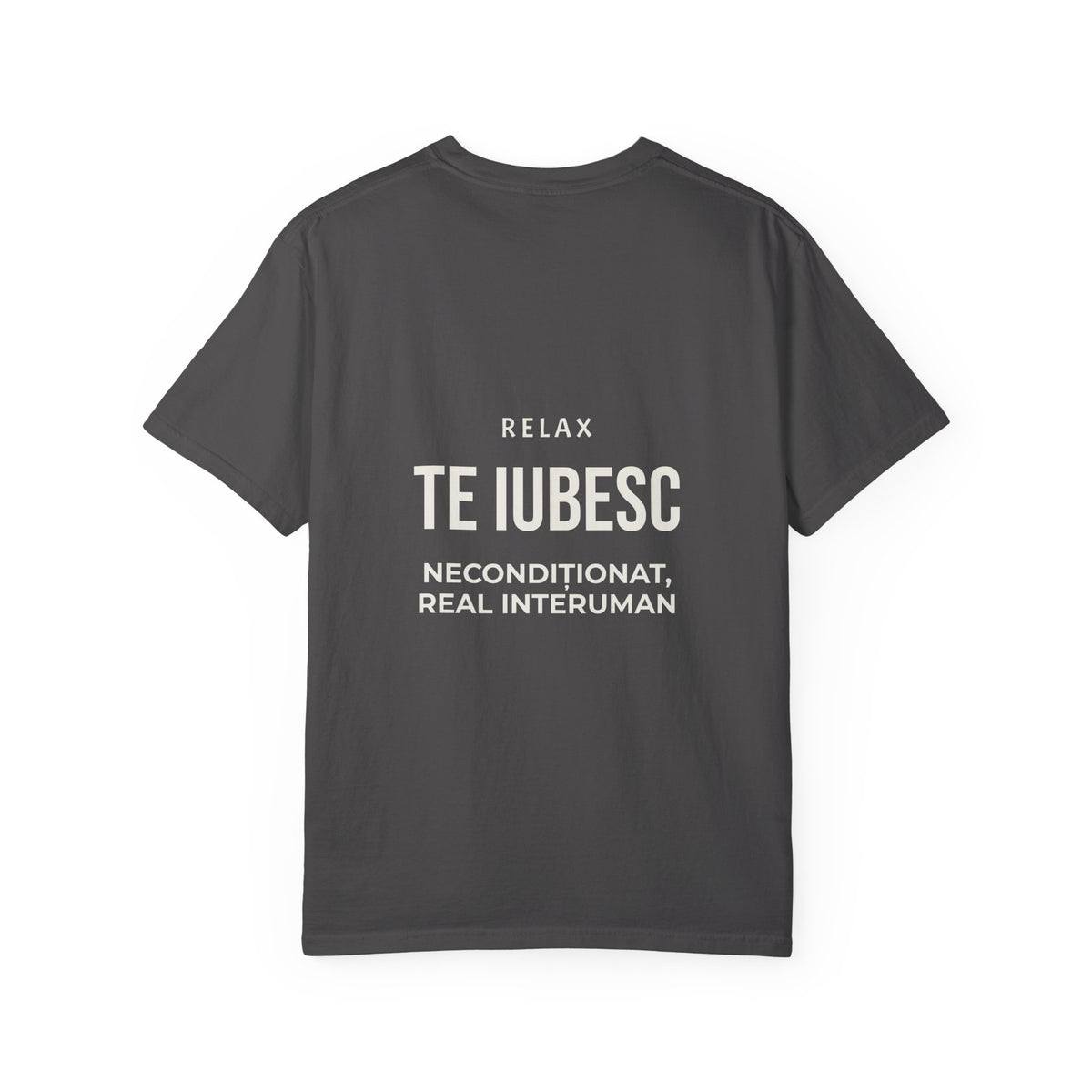 Tricou personalizat garment-dyed — printul tău