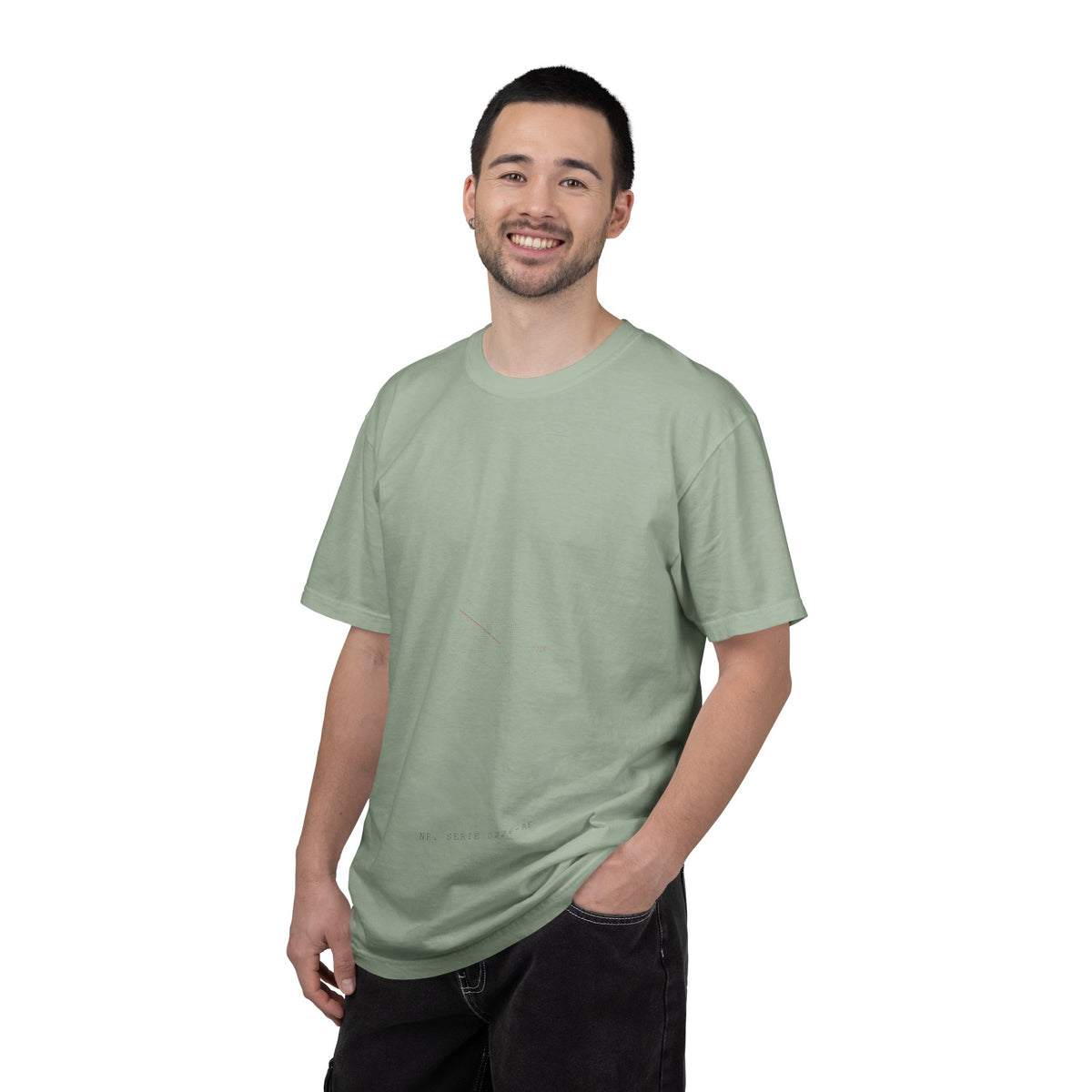 Tricou cu print pe spate „AIA E." — bumbac greu, garment-dyed